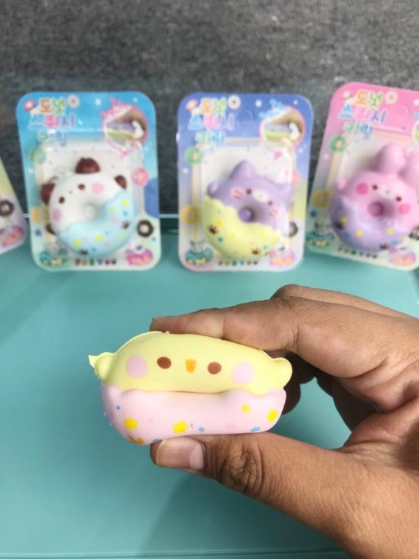 Gantungan kunci squishy donat lucu, Cute Squishy Keychain - Image 4