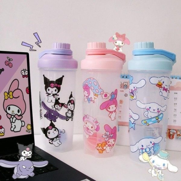 Botol minum plastik PP kartun lucu. Botol minum tenteng