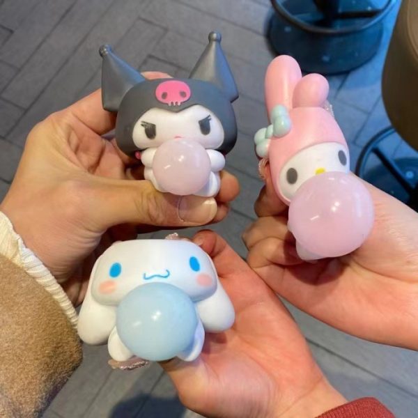 Mainan blow bubbles Capybara kuromi cinnamoroll, Mainan Tekan Tiup balon